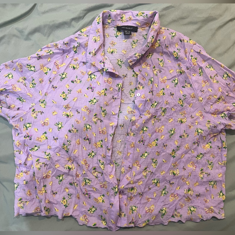 Lilac butterfly and flower short sleeved shirt